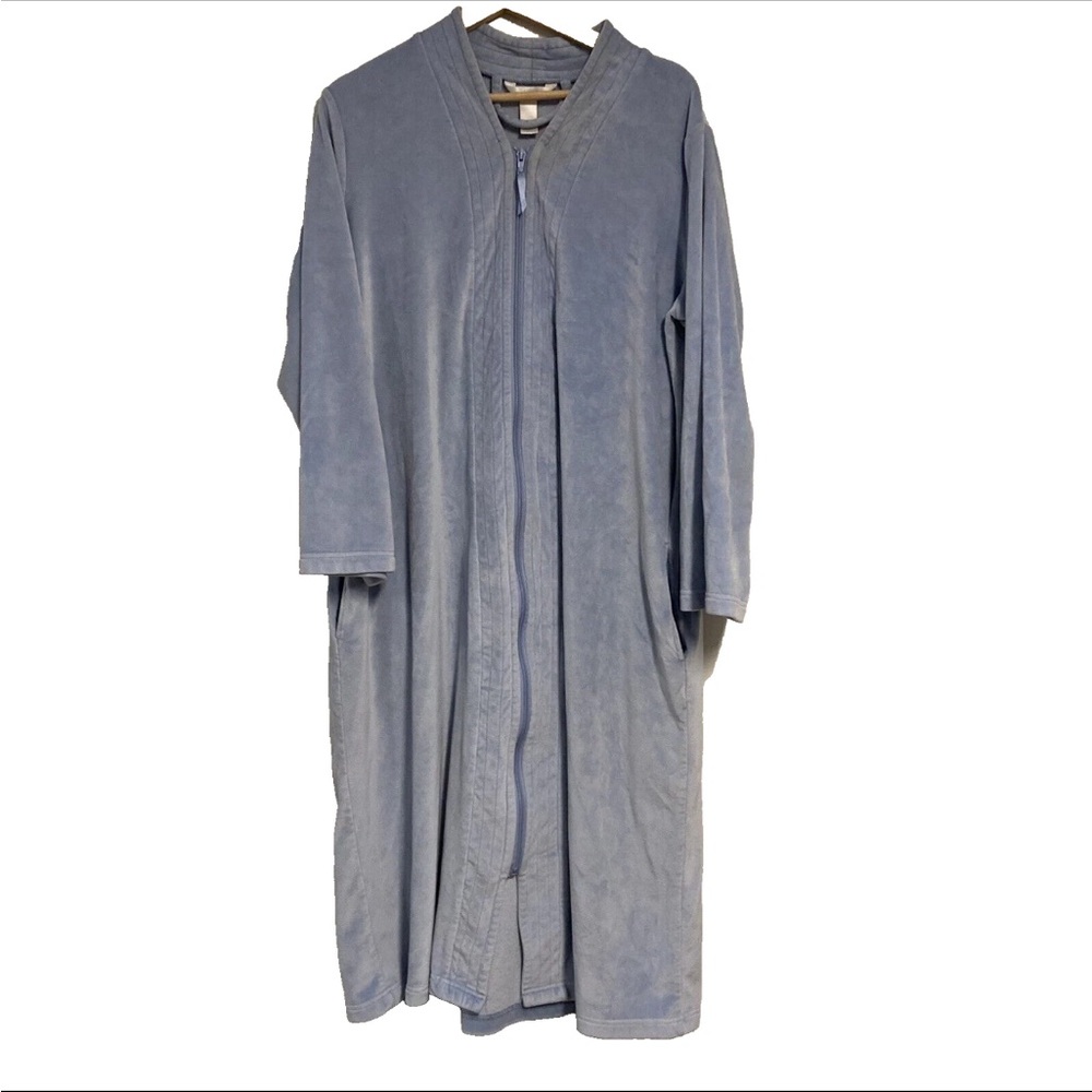 Adonna Sleepwear Long Sleeve Night Gown Zip Up Front Size Large Velvet Baby Blue